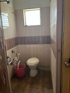 Bathroom Image of 1050 Sq.ft 2 BHK Apartment / Flat for rent in Ananta Ashtha, New Waghodia Road Vadodara for Rs. 10000