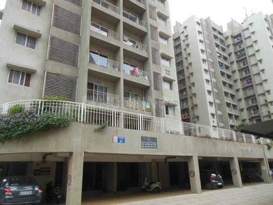 Image of 600 Sq.ft 1 BHK Apartment / Flat for rent in Amanora Park Town, Pune for Rs. 27000