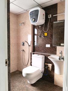 Bedroom One Image of 1900 Sq.ft 3 BHK Apartment / Flat for rent in Shree Vardhman Victoria, Sector 70 Gurgaon for Rs. 50000