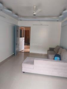 Bedroom Image of 980 Sq.ft 2 BHK Apartment / Flat for rent in Magarpatta Iris, Magarpatta City Pune for Rs. 40000