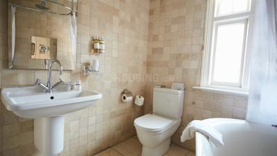 Bathroom Image of 3800 Sq.ft 6 BHK Apartment / Flat for sale in KK Elegance, Khar West Mumbai for Rs. 217500000