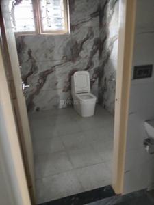 Bathroom Image of 1000 Sq.ft 1 BHK Independent House for rent in Polio Nathuwala Dehradun for Rs. 10000