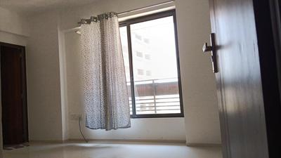 3 BHK Semi Furnished Flat