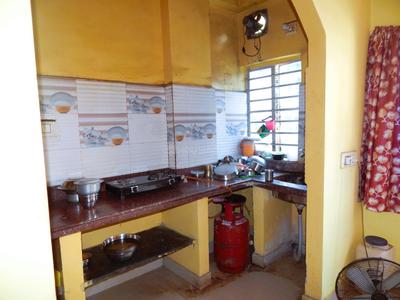 Kitchen Image of 740 Sq.ft 2 BHK Apartment / Flat for sale in Dum Dum Cantonment Kolkata for Rs. 2700000