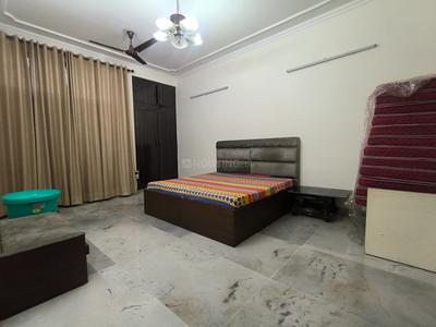 Bedroom Image of 3500 Sq.ft 3.5 BHK Independent House for rent in Sector 40 Noida for Rs. 125000