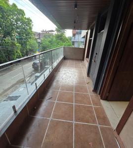 Balcony Image of 2805 Sq.ft 5 BHK Apartment / Flat for sale in Rajendra Nagar Ghaziabad for Rs. 25800000
