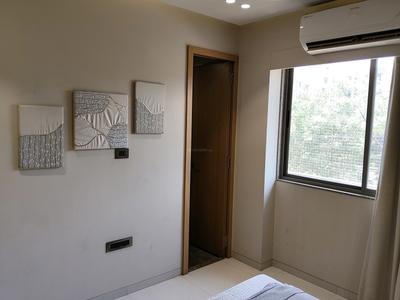 Bedroom Image of 1249 Sq.ft 2 BHK Apartment / Flat for sale in Solitaire Vista, Gota Ahmedabad for Rs. 6200000