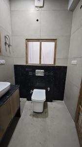 Bathroom Image of 3500 Sq.ft 3 BHK Builder Floor for rent in Sector 116 Noida for Rs. 75000