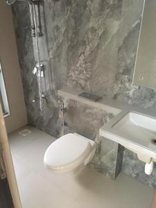 Bathroom Image of 830 Sq.ft 2 BHK Apartment / Flat for sale in Sunteck City Avenue 2, Malad West Mumbai for Rs. 18000000