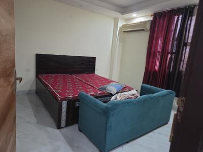 Bedroom Image of 2800 Sq.ft 3 BHK Builder Floor for rent in Palam Vihar Extension Gurgaon for Rs. 38700