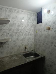 Kitchen Image of 800 Sq.ft 1 BHK Builder Floor for rent in Raiganj Gorakhpur for Rs. 11000
