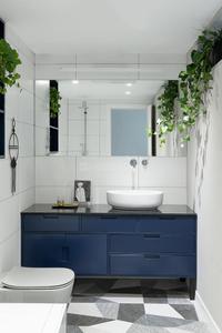 Bathroom Image of 2150 Sq.ft 4 BHK Apartment / Flat for sale in Bandra West Mumbai for Rs. 105000000