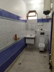Bathroom Image of 2000 Sq.ft 5 BHK Independent House for sale in Govindpuram Ghaziabad for Rs. 37500000