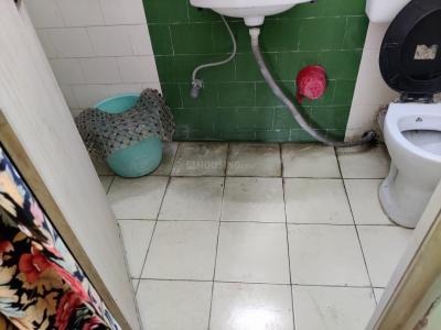 Bathroom Image of 1400 Sq.ft 4 BHK Builder Floor for sale in Harinavi Kolkata for Rs. 7000000
