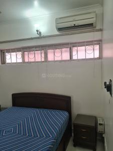 Bedroom Image of 800 Sq.ft 1 BHK Builder Floor for rent in Maharani Bagh New Delhi for Rs. 40000