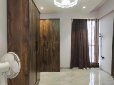 Bedroom Image of 4000 Sq.ft 5 BHK Apartment / Flat for rent in Santacruz West Mumbai for Rs. 600000
