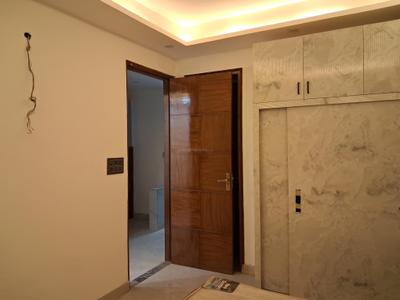 Bedroom Image of 1500 Sq.ft 4 BHK Apartment / Flat for sale in JMD Aashirwad Apartment, Sector 73 Noida for Rs. 5500000