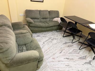 2 BHK Fully Furnished Independent Builder Floor