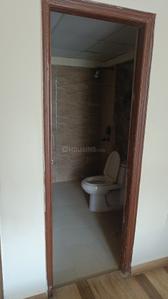 Image of 1180 Sq.ft 2 BHK Apartment / Flat for sale in Amrapali Silicon City, Sector 76, Noida for Rs. 11400000