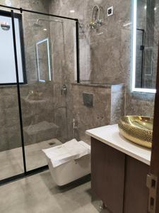 Common Bathroom Image of 3200 Sq.ft 4 BHK Builder Floor for sale in Palam Vihar Gurgaon for Rs. 60000000