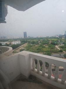 Balcony Image of 1845 Sq.ft 3 BHK Apartment / Flat for sale in Amrapali Sapphire, Sector 45 Noida for Rs. 24600000