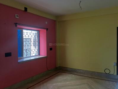Bedroom Image of 680 Sq.ft 1 BHK Independent House for rent in Patuli Kolkata for Rs. 9000