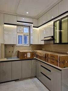 Kitchen Image of 1000 Sq.ft 3 BHK Apartment / Flat for sale in Suraj Vihar New Delhi for Rs. 8300000