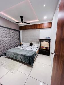 Bedroom Image of 2500 Sq.ft 4 BHK Apartment / Flat for rent in Fatehgunj Vadodara for Rs. 25000