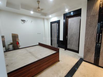 Bedroom Image of 2430 Sq.ft 4 BHK Builder Floor for sale in Karkardooma New Delhi for Rs. 40000000