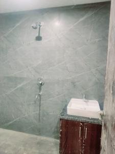 Bathroom Image of 1400 Sq.ft 3 BHK Apartment / Flat for sale in Patel Nagar Gurgaon for Rs. 7995000
