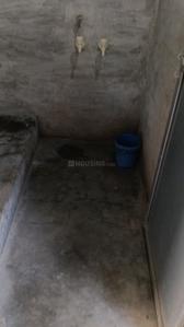 Bathroom Image of 450 Sq.ft 1 BHK Independent House for rent in Naubasta Kanpur for Rs. 4000