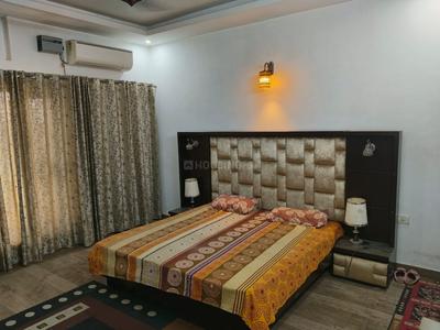 Bedroom Image of 1780 Sq.ft 3 BHK Builder Floor for rent in Gangotri Vihar Dehradun for Rs. 40000