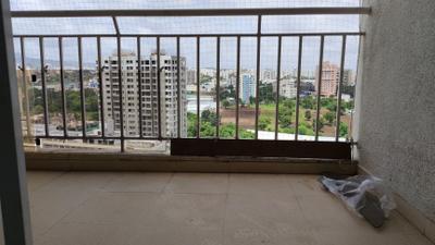 Balcony Image of 1200 Sq.ft 3 BHK Apartment / Flat for rent in Mantra Essence, Undri Pune for Rs. 28000