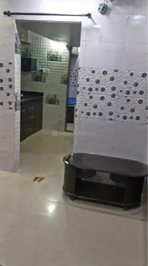 1 BHK Flat for rent in Malad West, Mumbai - 410 Sqft