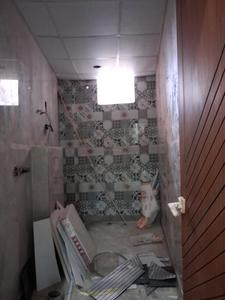 Common Bathroom Image of 600 Sq.ft 1 BHK Apartment / Flat for sale in Networth Pride 2, Sector 73 Noida for Rs. 2900000