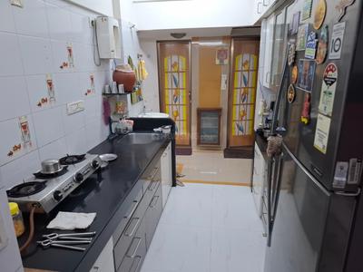 Kitchen Image of 600 Sq.ft 1 BHK Apartment / Flat for rent in Bhoomi Enclave, Kandivali West Mumbai for Rs. 45000