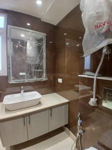 Bathroom Image of 2430 Sq.ft 4 BHK Builder Floor for sale in Nizamuddin West New Delhi for Rs. 100000000