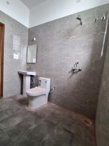 Bathroom Image of 1650 Sq.ft 2.5 BHK Builder Floor for rent in Brahmanwala Dehradun for Rs. 17000