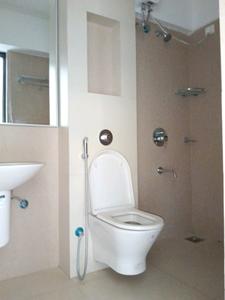 Bedroom One Image of 1300 Sq.ft 3 BHK Apartment / Flat for rent in Lodha Splendora, Thane West Thane for Rs. 37000