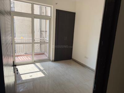 Bedroom Image of 1600 Sq.ft 3 BHK Apartment / Flat for rent in Amrapali Sapphire, Sector 45 Noida for Rs. 40000