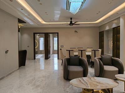 Living Room Image of 2400 Sq.ft 5 BHK Builder Floor for sale in Nikunj Ultra Luxury Floors, Indirapuram Ghaziabad for Rs. 40000000