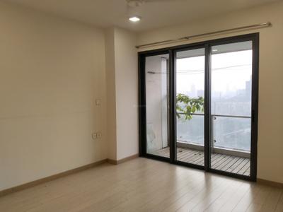 Bedroom Image of 2800 Sq.ft 4 BHK Apartment / Flat for sale in Shapoorji Pallonji The Designate, Santacruz West Mumbai for Rs. 160000000