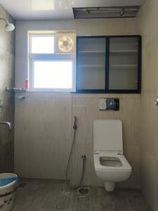 Common Bathroom Image of 1175 Sq.ft 2 BHK Apartment / Flat for rent in Shriram Solitaire, Yelahanka New Town Bengaluru for Rs. 45000