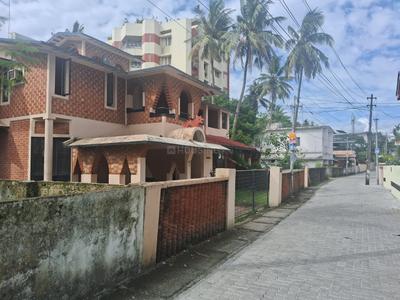 Image of 3750 Sq.ft 4 BHK Independent House for sale in Vyttila, Kochi for Rs. 20000000