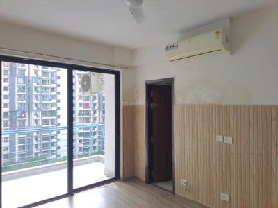 Bedroom Image of 1200 Sq.ft 2 BHK Apartment / Flat for sale in Godrej Oasis, Sector 88A Gurgaon for Rs. 15000000