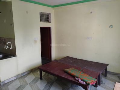 Hall Image of 500 Sq.ft 1 BHK Duplex for rent in Roberts Lines Lucknow for Rs. 6000