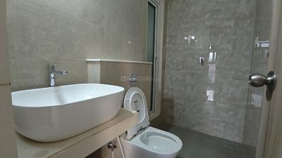 Bathroom Image of 620 Sq.ft 1 BHK Apartment / Flat for rent in Ashar Arize, Kalwa Thane for Rs. 26000
