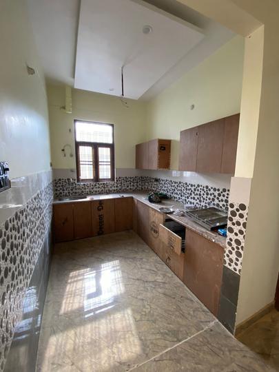 Ashiyana sec f Kitchen 1