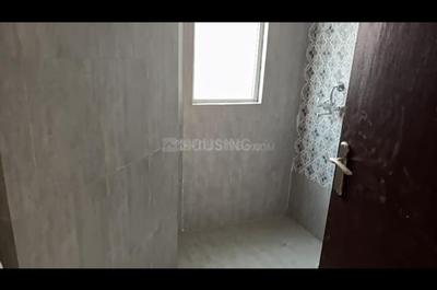 Bathroom Image of 2415 Sq.ft 4 BHK Apartment / Flat for sale in Rise Organic Homes Phase 1, Mahurali Ghaziabad for Rs. 16900000