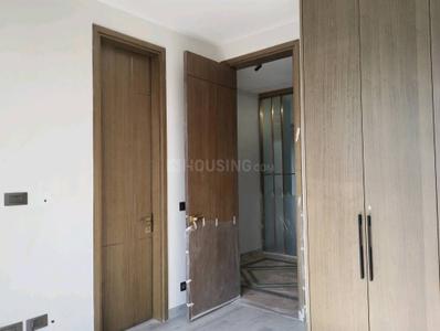 Bedroom Image of 2448 Sq.ft 4 BHK Builder Floor for sale in Defence Colony New Delhi for Rs. 122000000